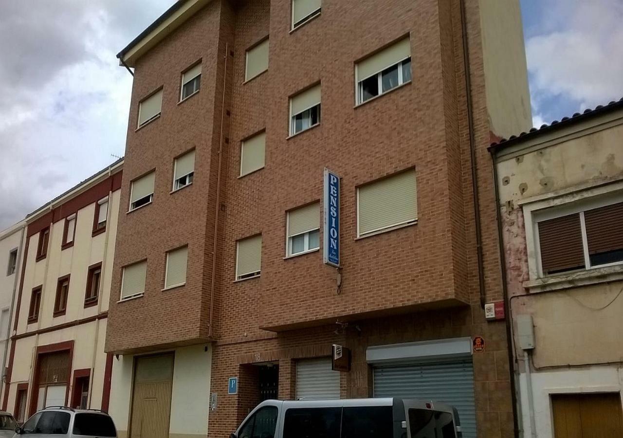 Pension Las Matillas Miranda de Ebro Exterior foto
